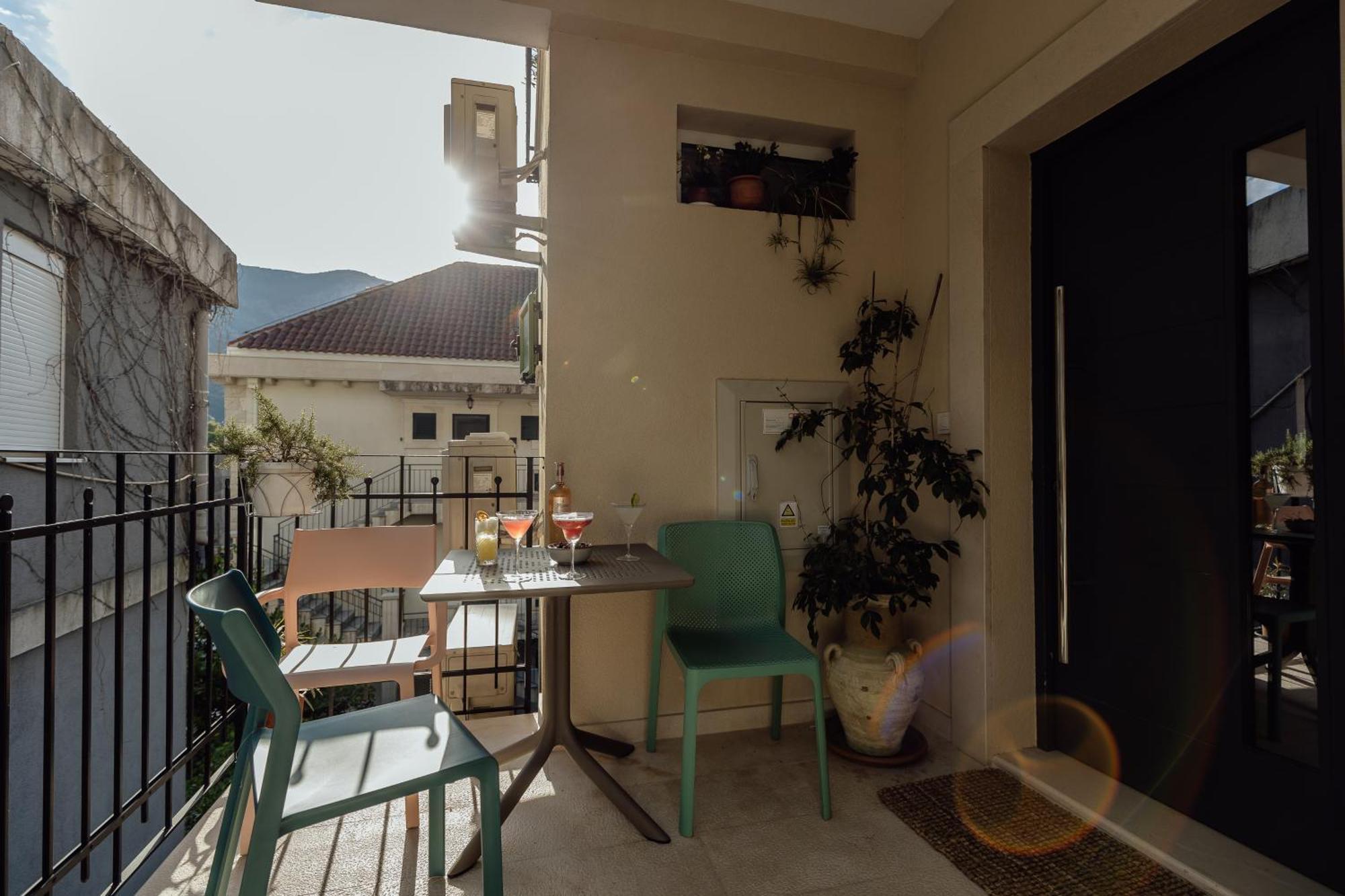 Kotor Central Point Экстерьер фото