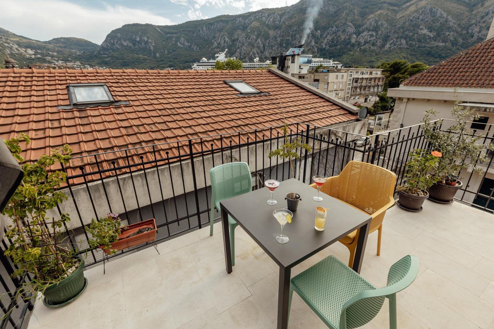 Kotor Central Point Экстерьер фото