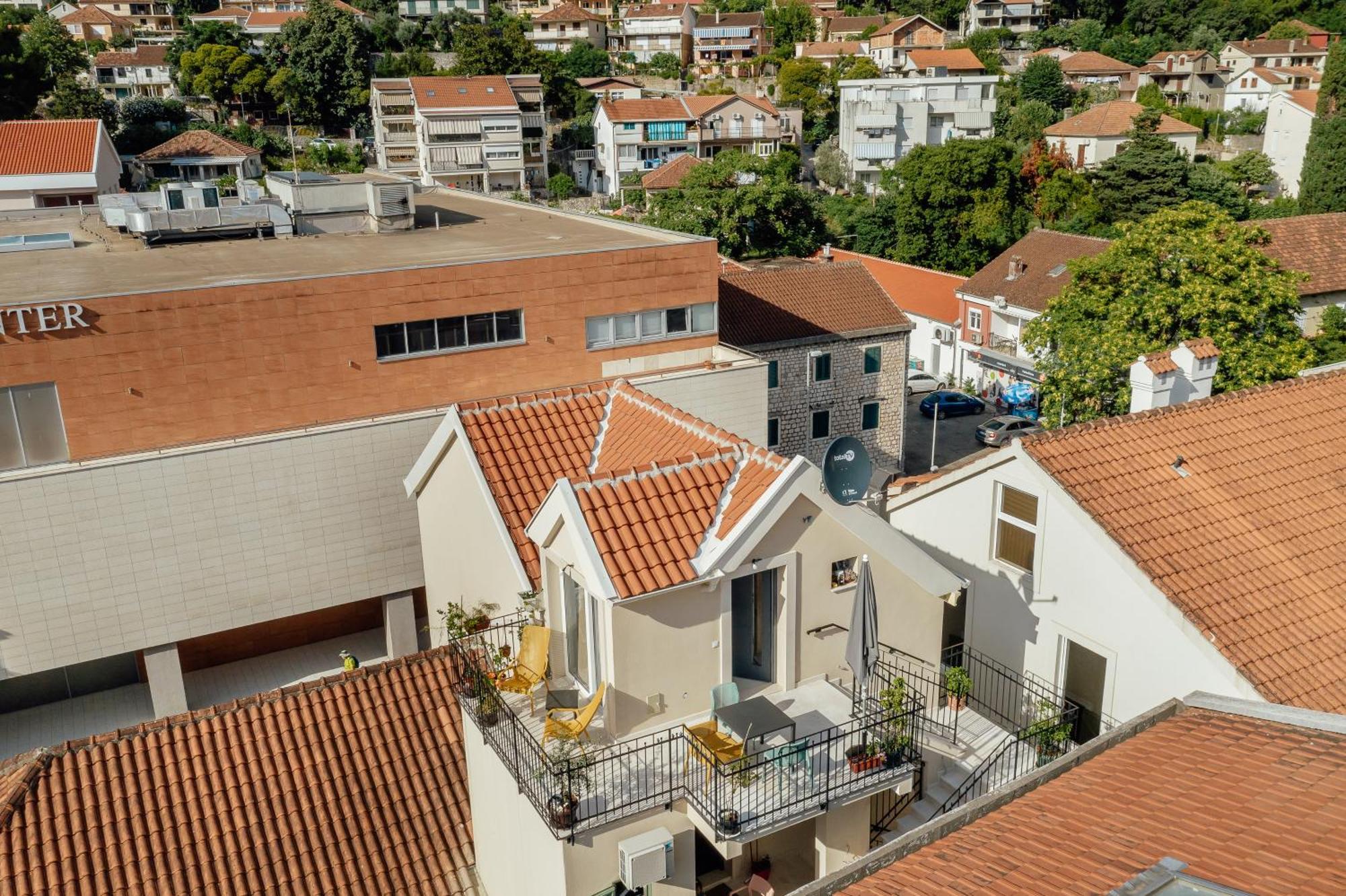 Kotor Central Point Экстерьер фото